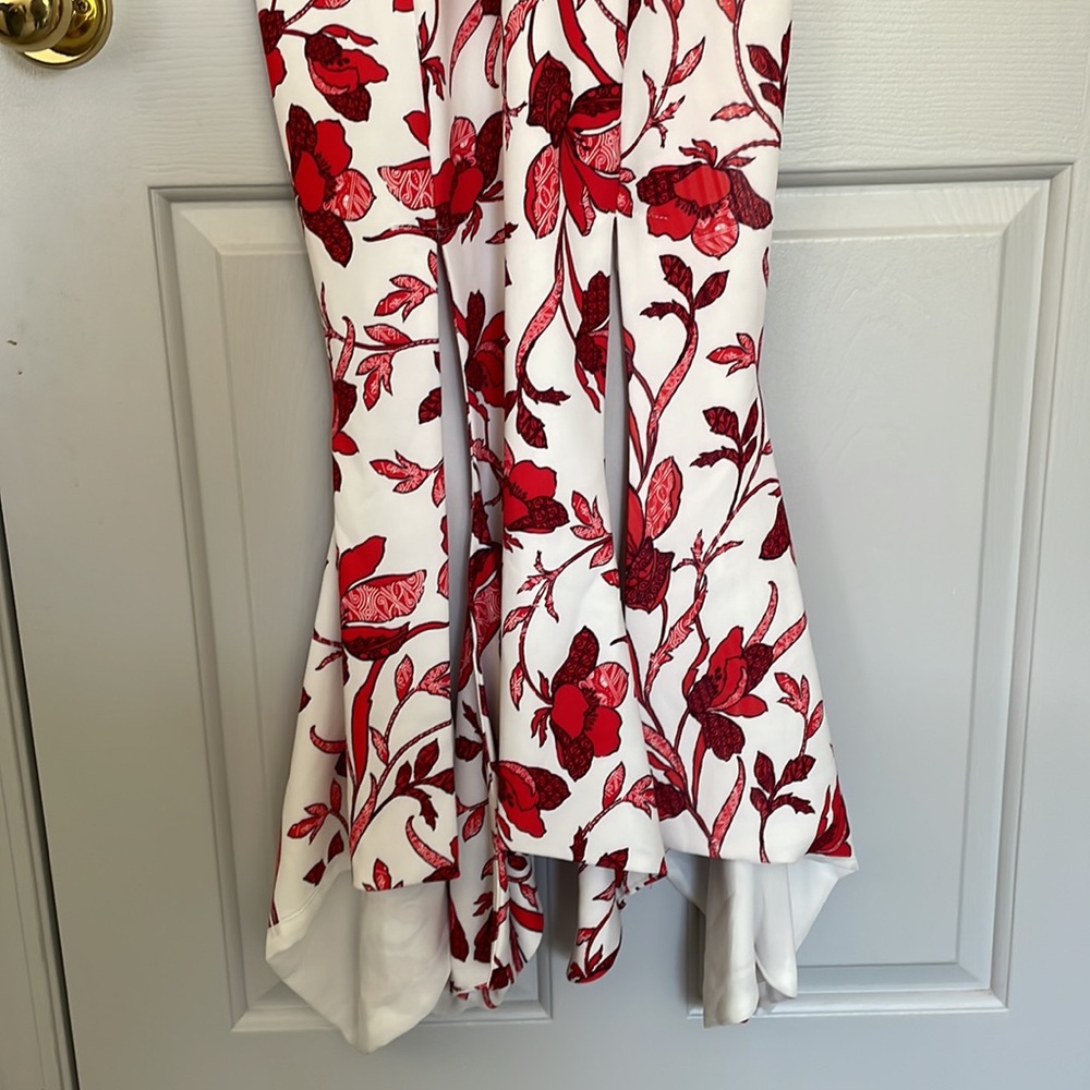 Dress - Picture 3 of 6